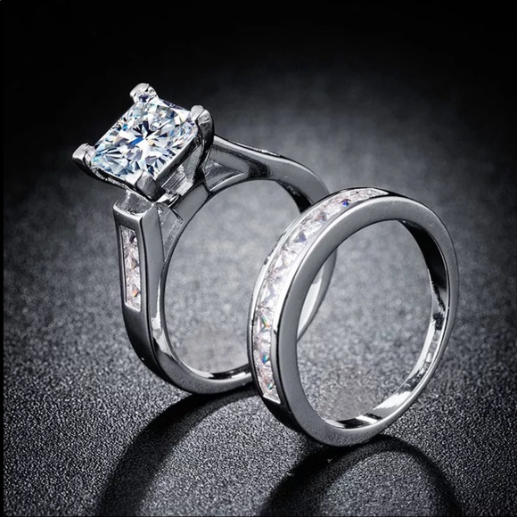 New Luxury 2pc 925 Silver Diamond Engagement Ring - Picture 3 of 6